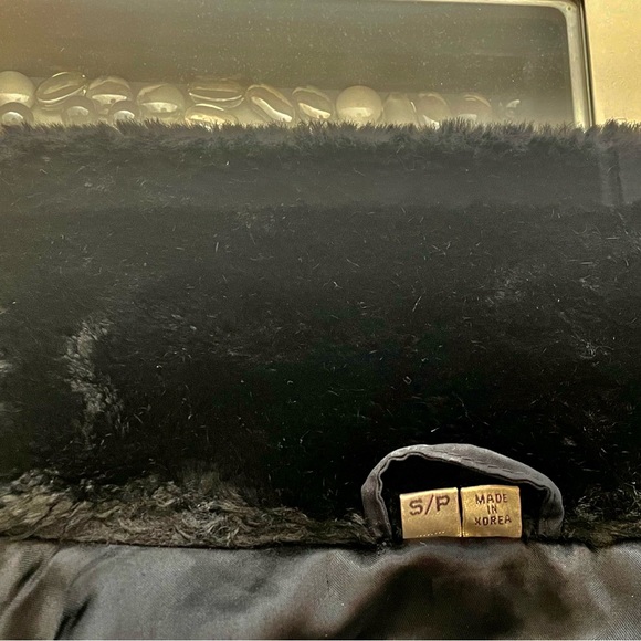 ANDREW MARC New York Black Silver Hardware Accents Fur Hood Ladies Size: Small - Picture 11 of 11